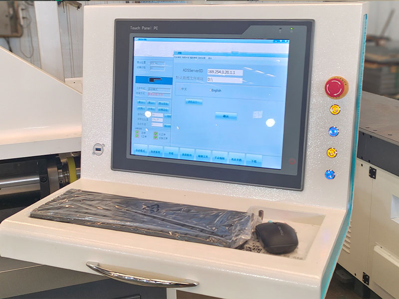 HQ400-1200B ماكينة CNC لثني قضبان النحاس